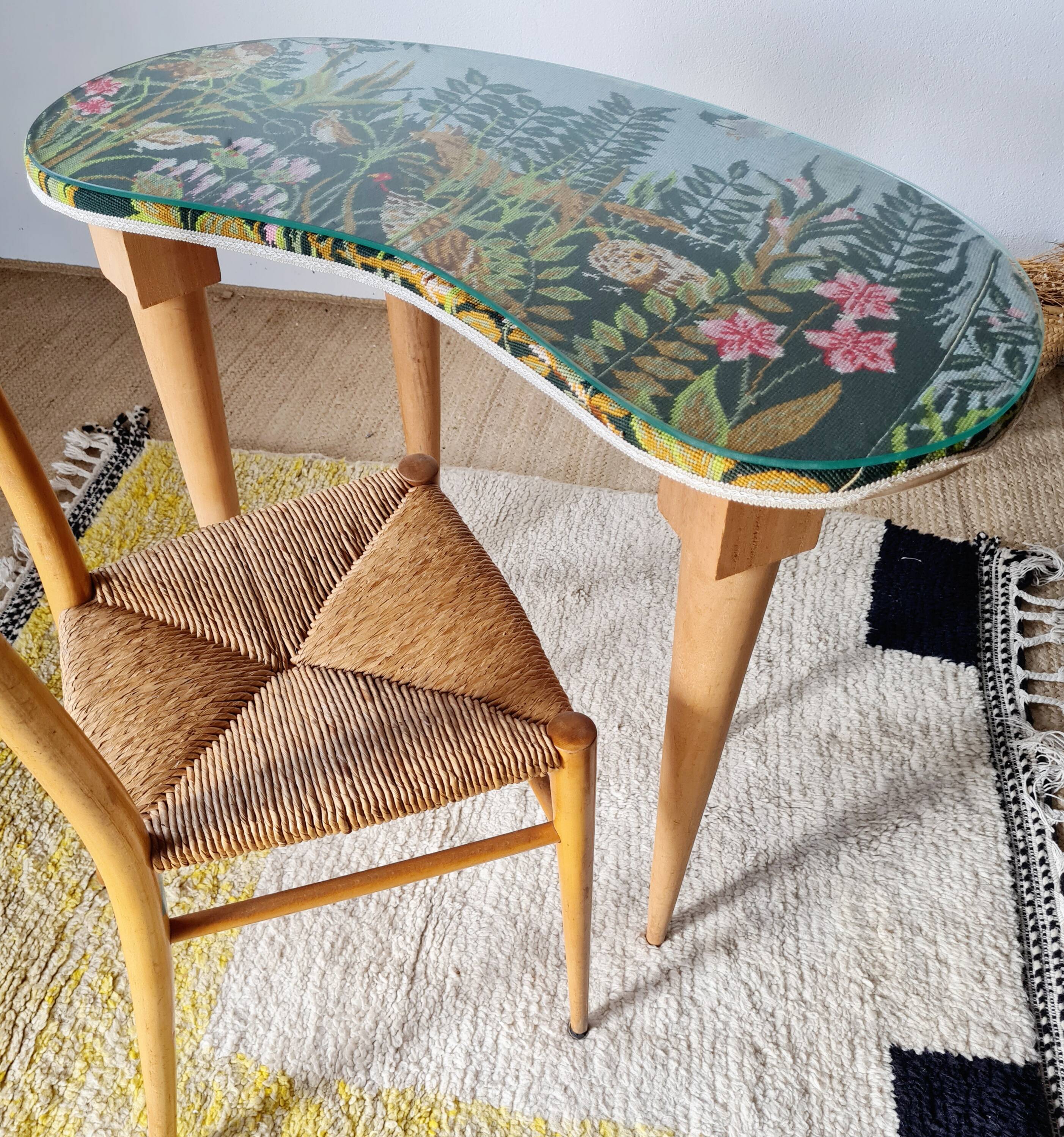 Tapered leg console table - bean-shaped canvas top