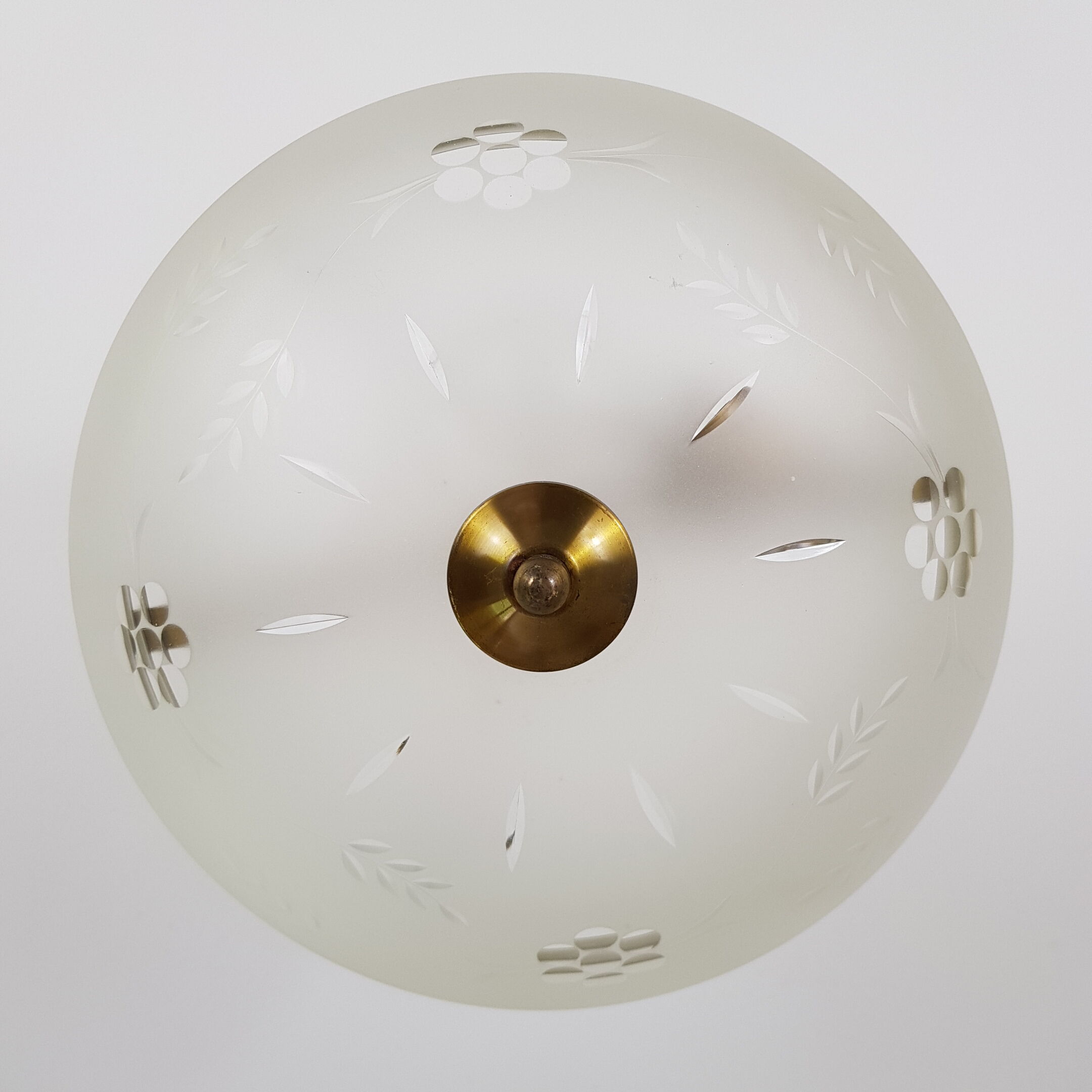 Gilt bronze pendant glass globe cised Napoleon style 3