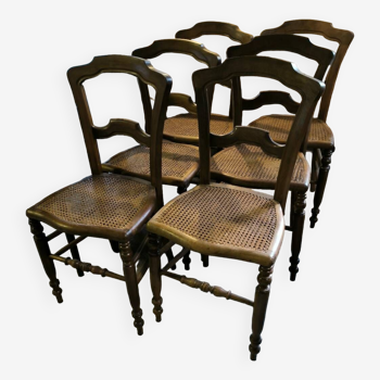 Série de 6 chaises en noyer massif et cannage vers 1870