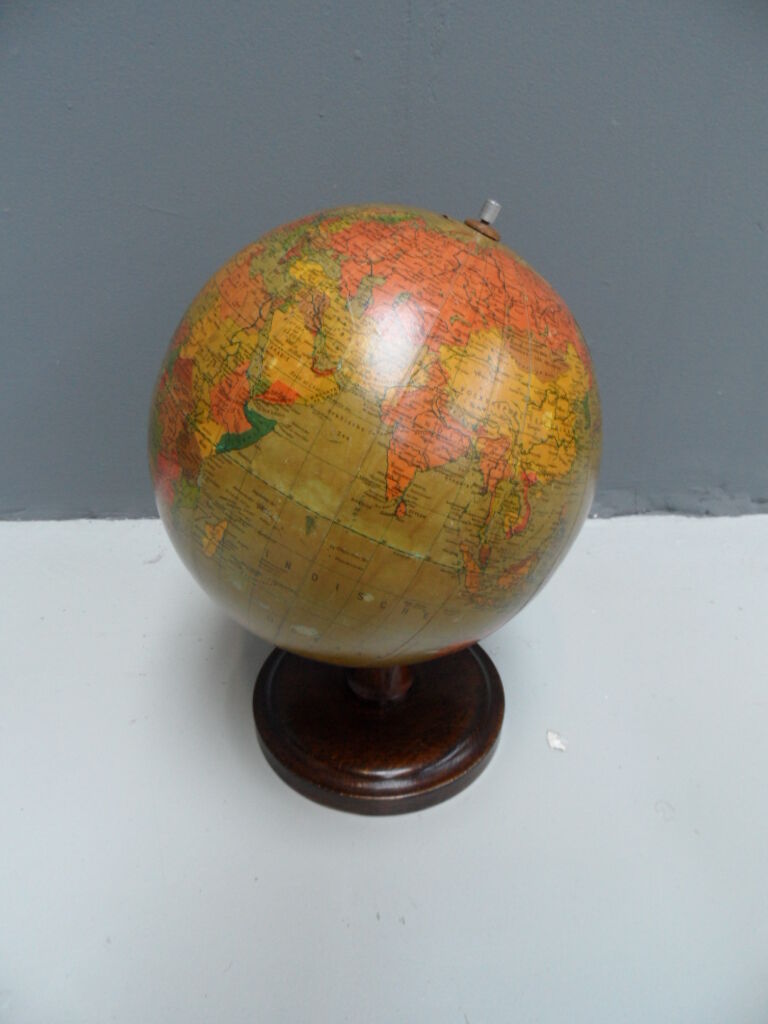 Vintage 1950's globe.