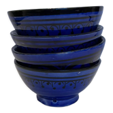 Set of 4 ceramic bowls