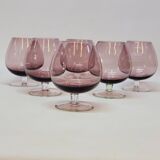 6 anciens verres à cognac en cristal de couleur prune