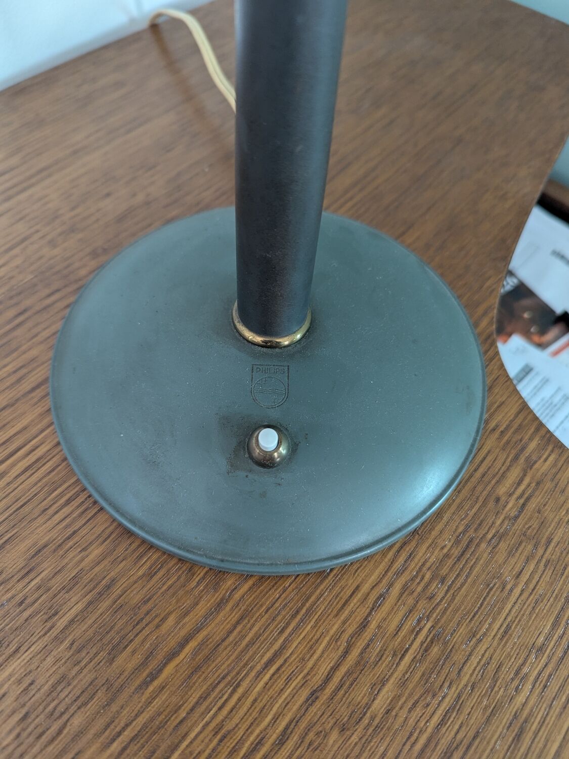 Evoluon saucer-shaped desk lamp by Louis Kalff for Philips, green