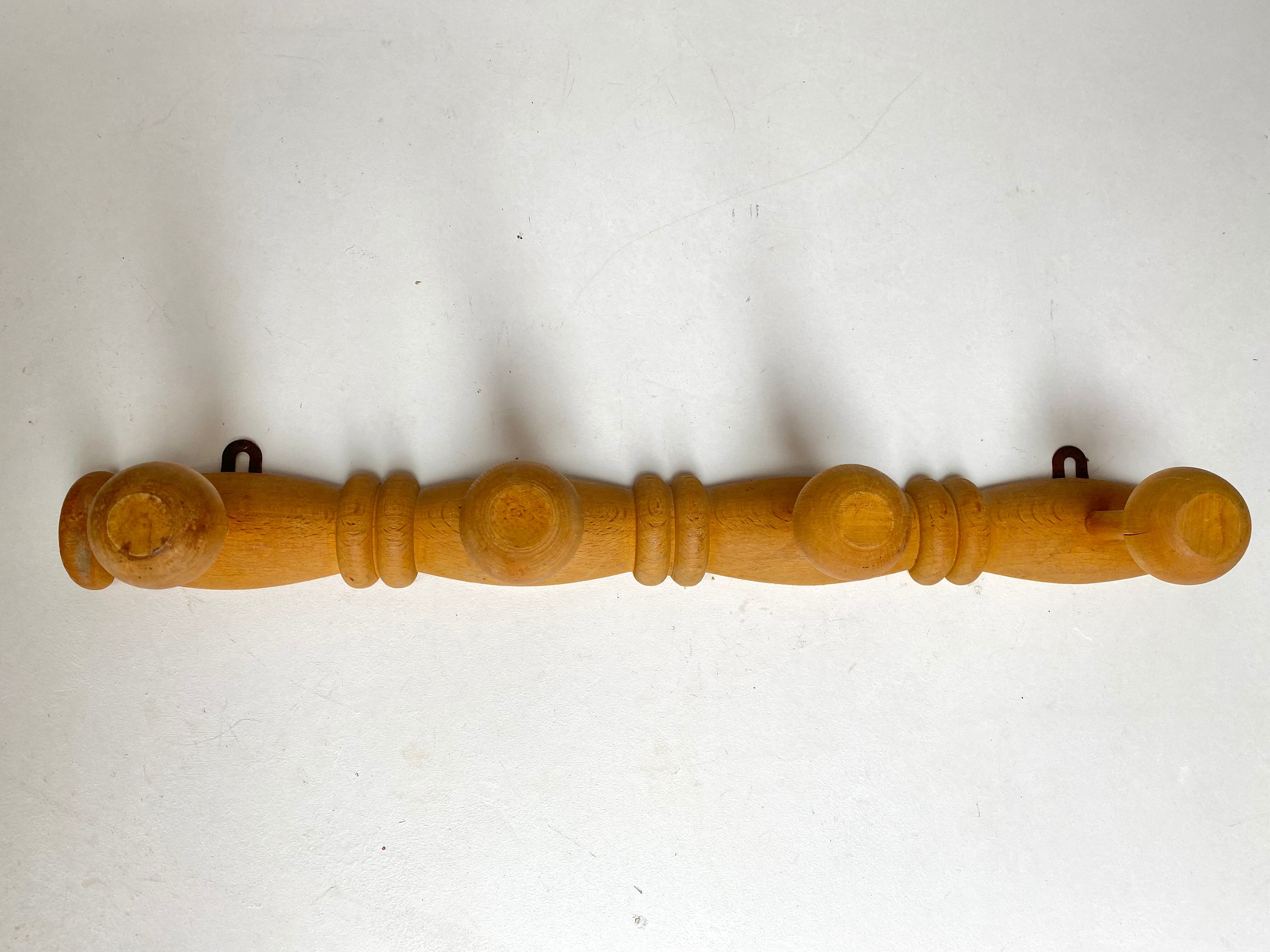 Vintage wooden wall coat rack 4 hooks