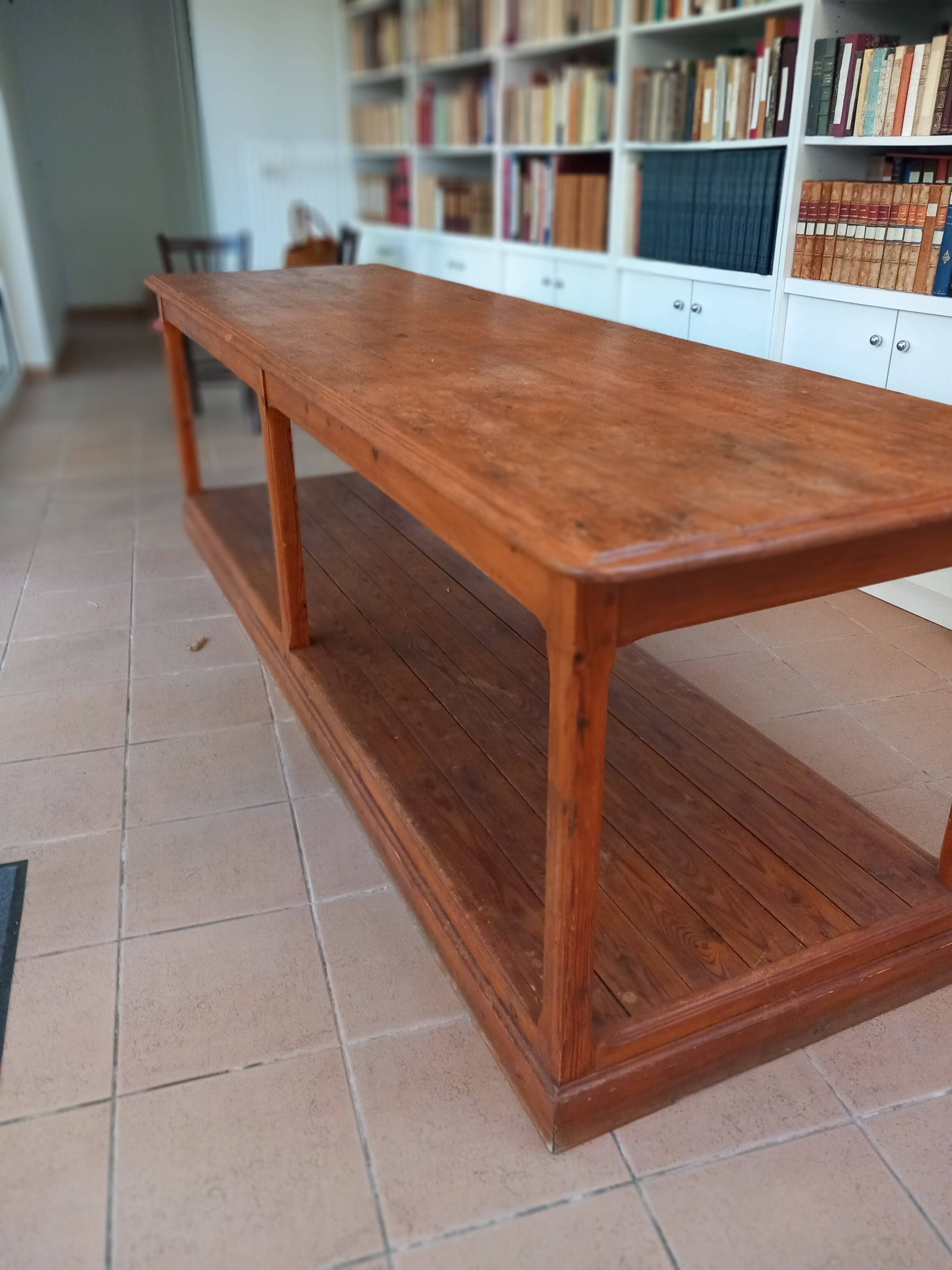 large draper's table