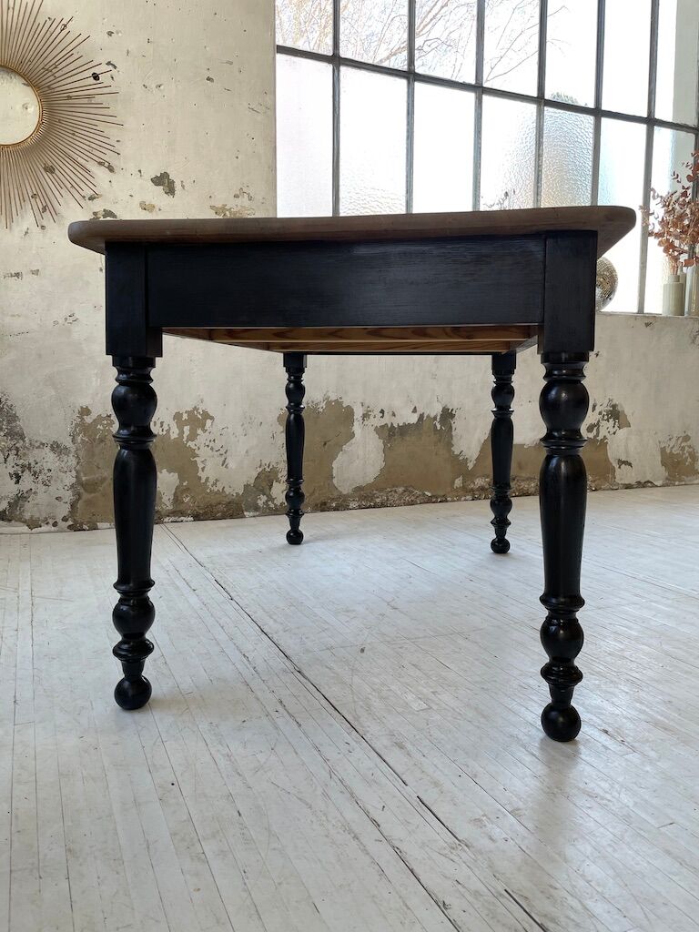 Farm bistro table in oak