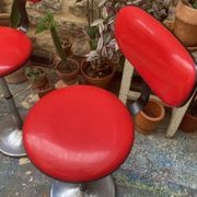 Paire de tabourets téléscopiques mirima skai rouge vintage années 80