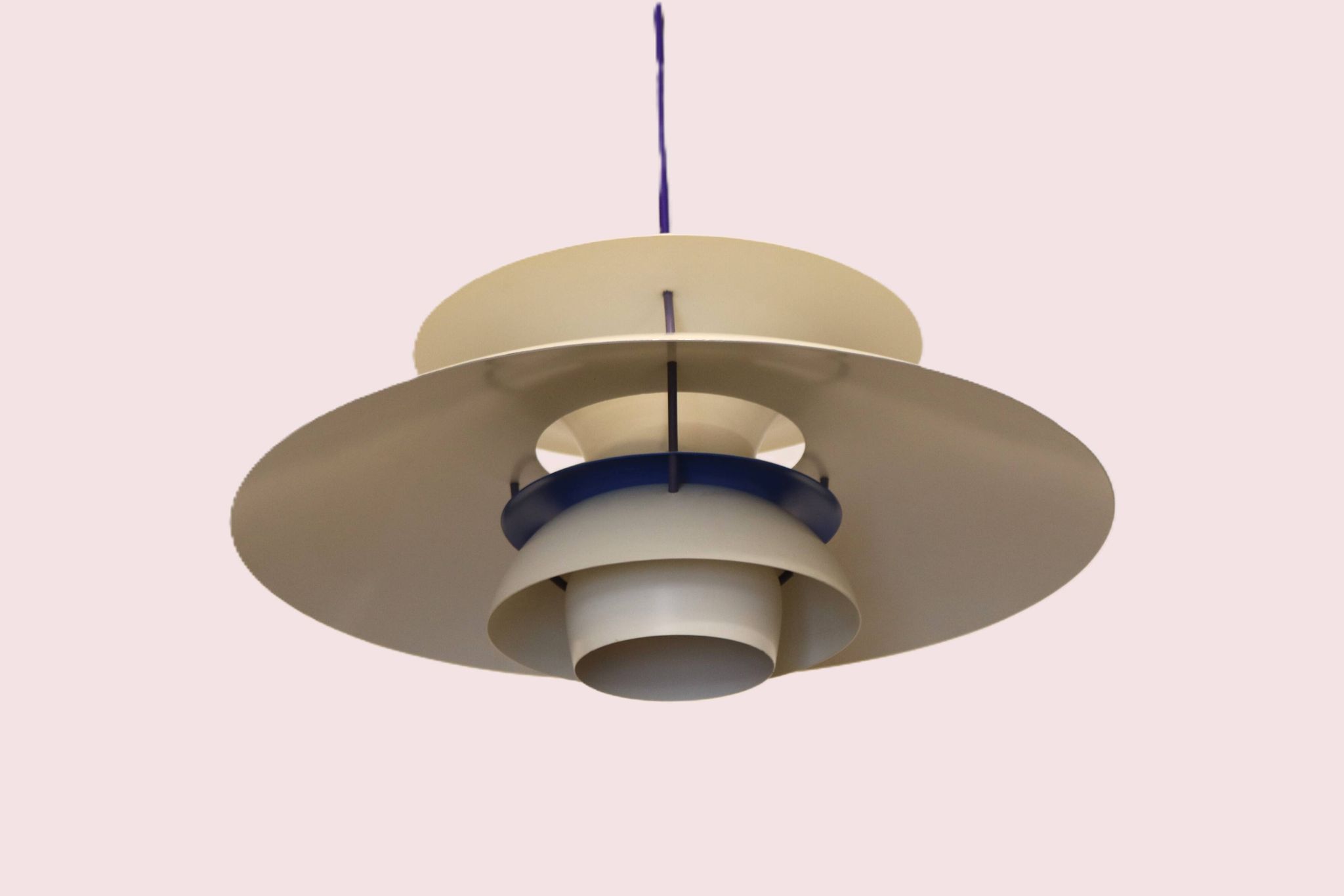 Le véritable produit danois - suspension PH5 - couleur blanche originale - Louis Poulsen
