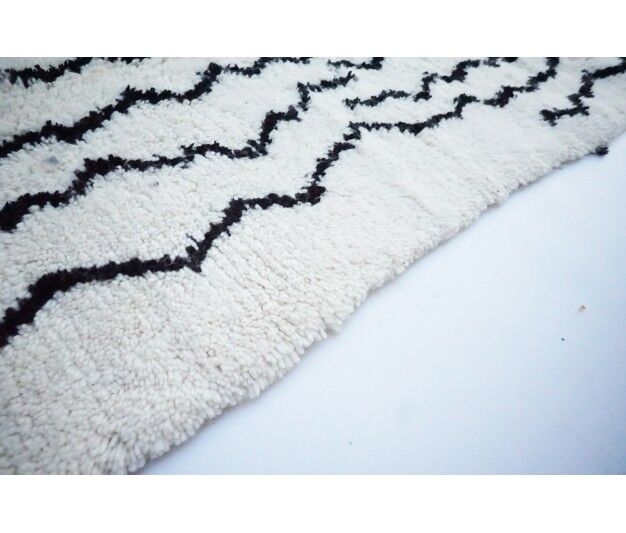 Colorful Berber handmade carpet 280 x 195cm