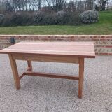 Farm table