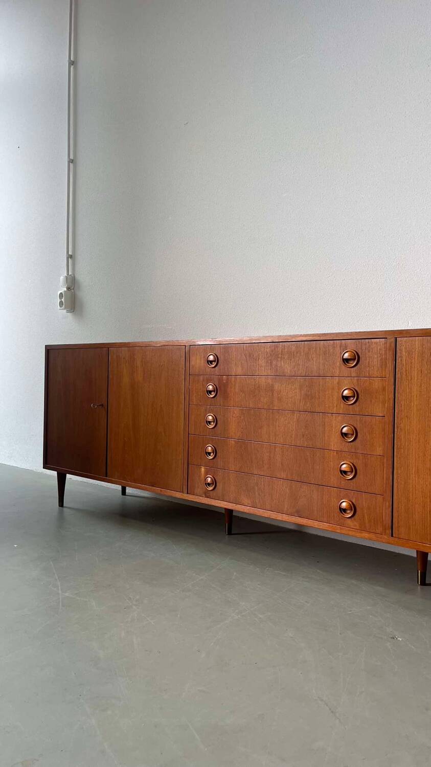 Vintage lowboard XL teak