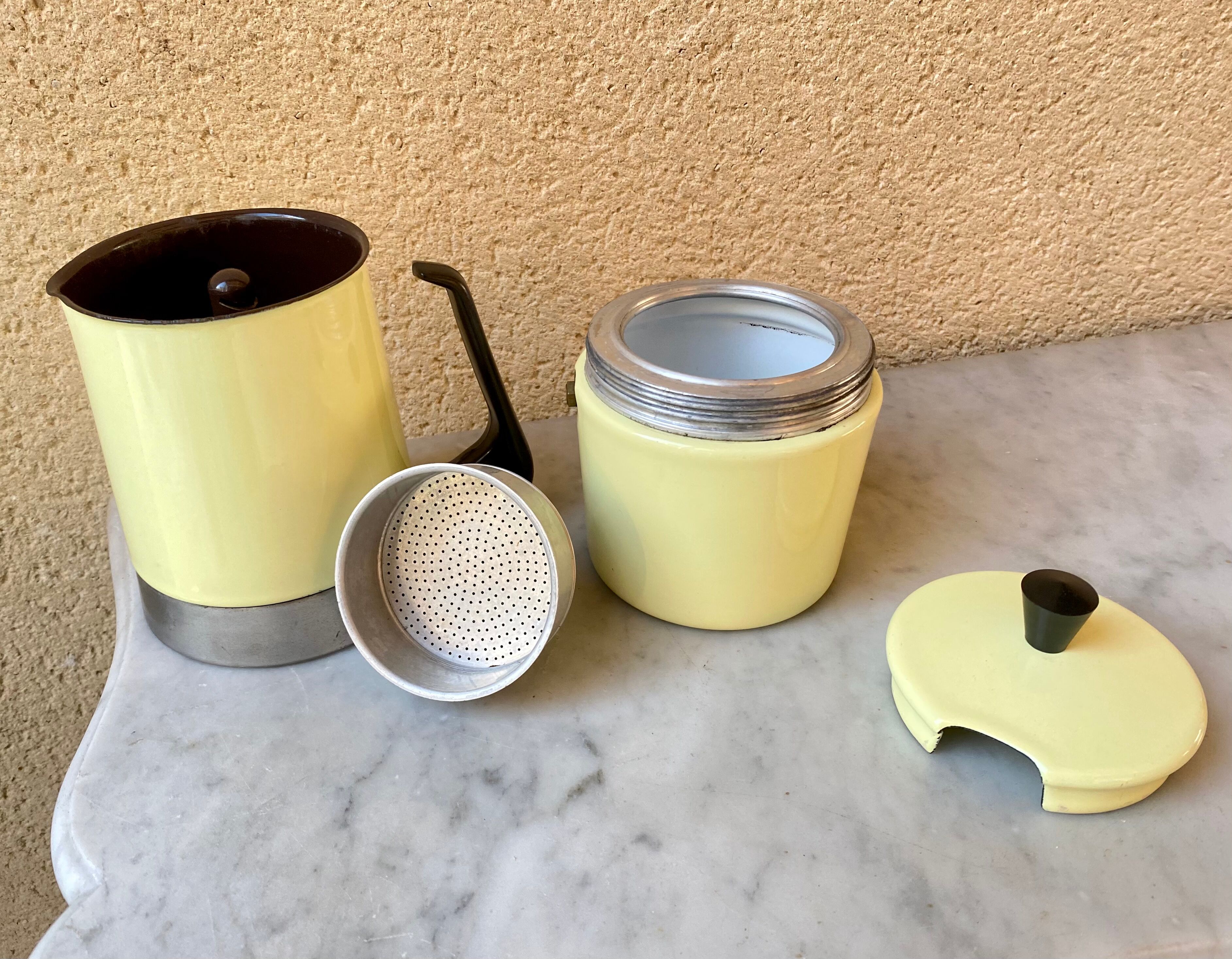 Italian coffee maker enamelled vintage yellow 70s