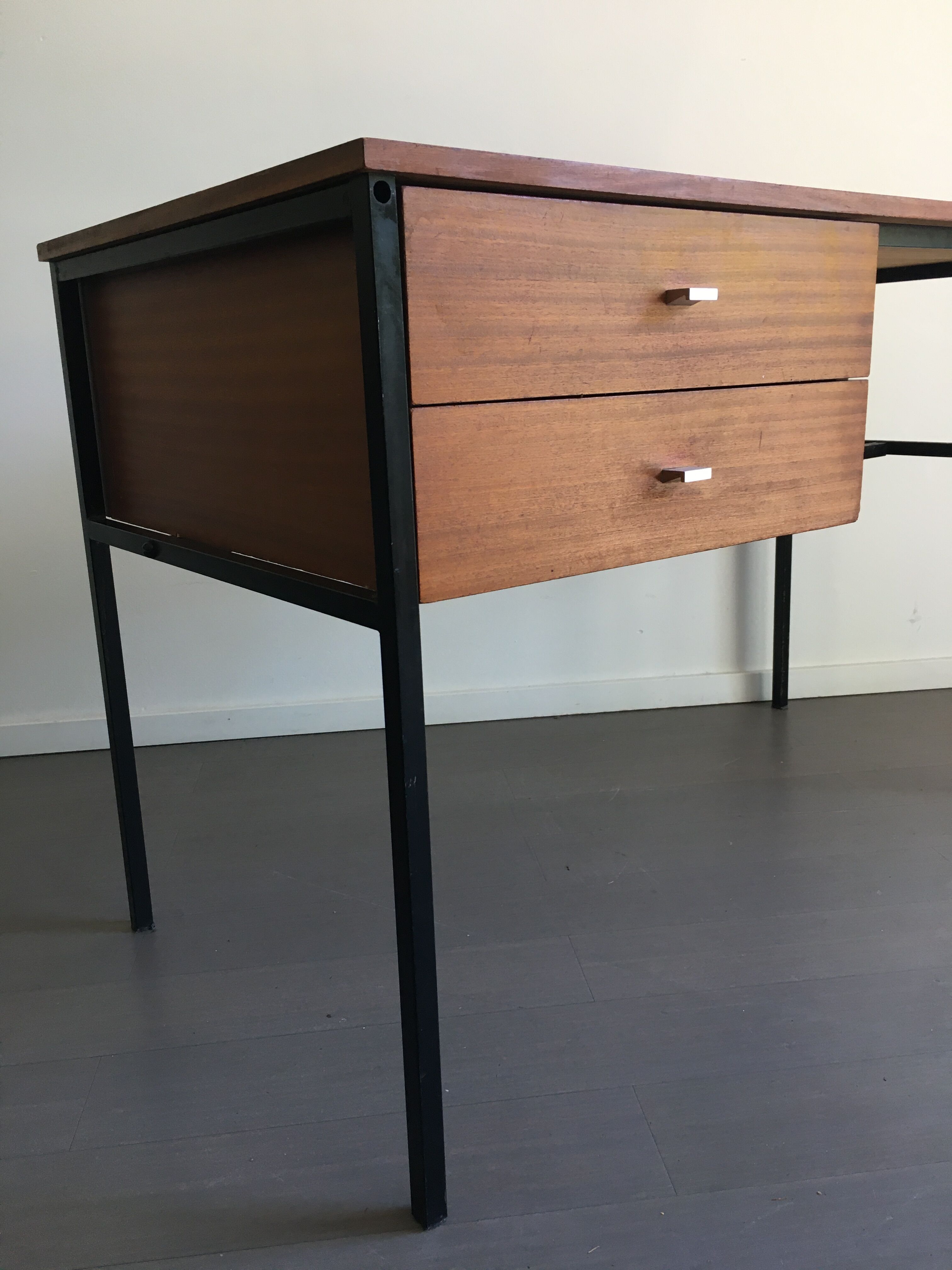 Desk by Pierre Guariche for meurop - 1950s