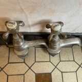 Pair of faucets