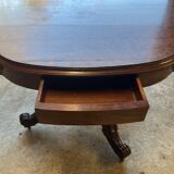 Middle table in mahogany.