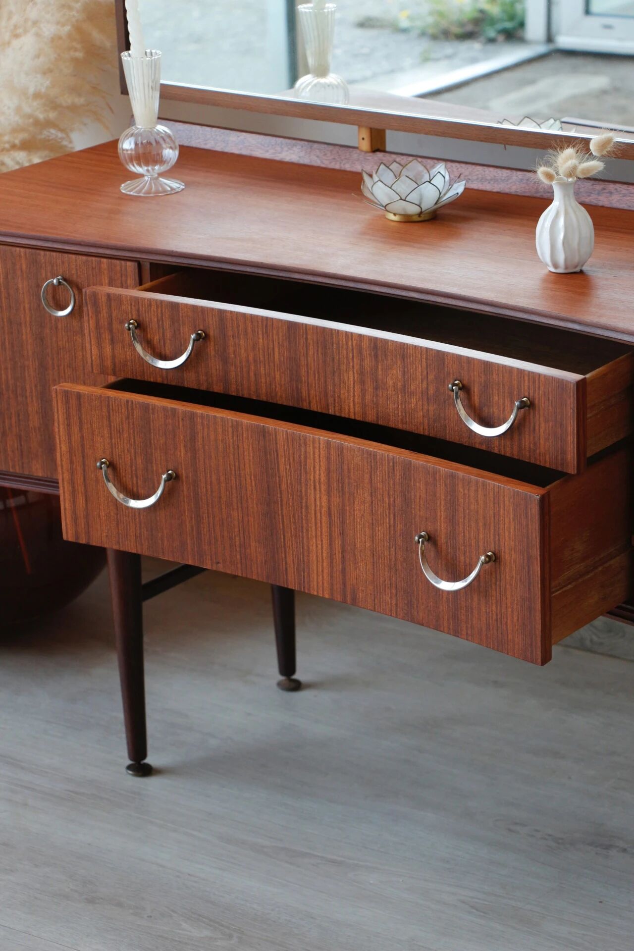 Coiffeuse vintage mid-century en teck (Meredew)