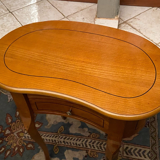 End of sofa side table bedside shape kidney walnut blond style Transition