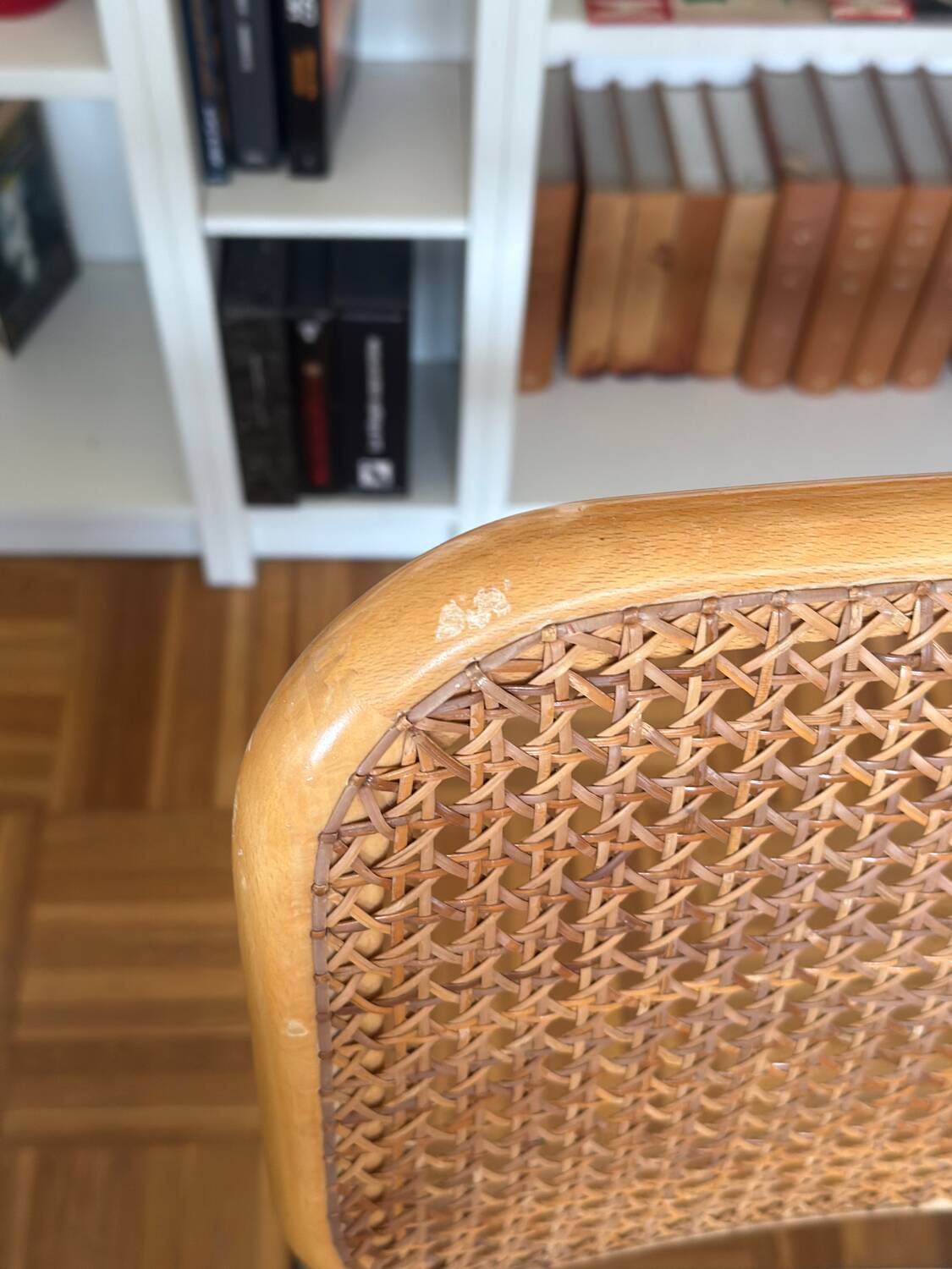 Marcel Breuer Cesca B32 chairs Knoll edition