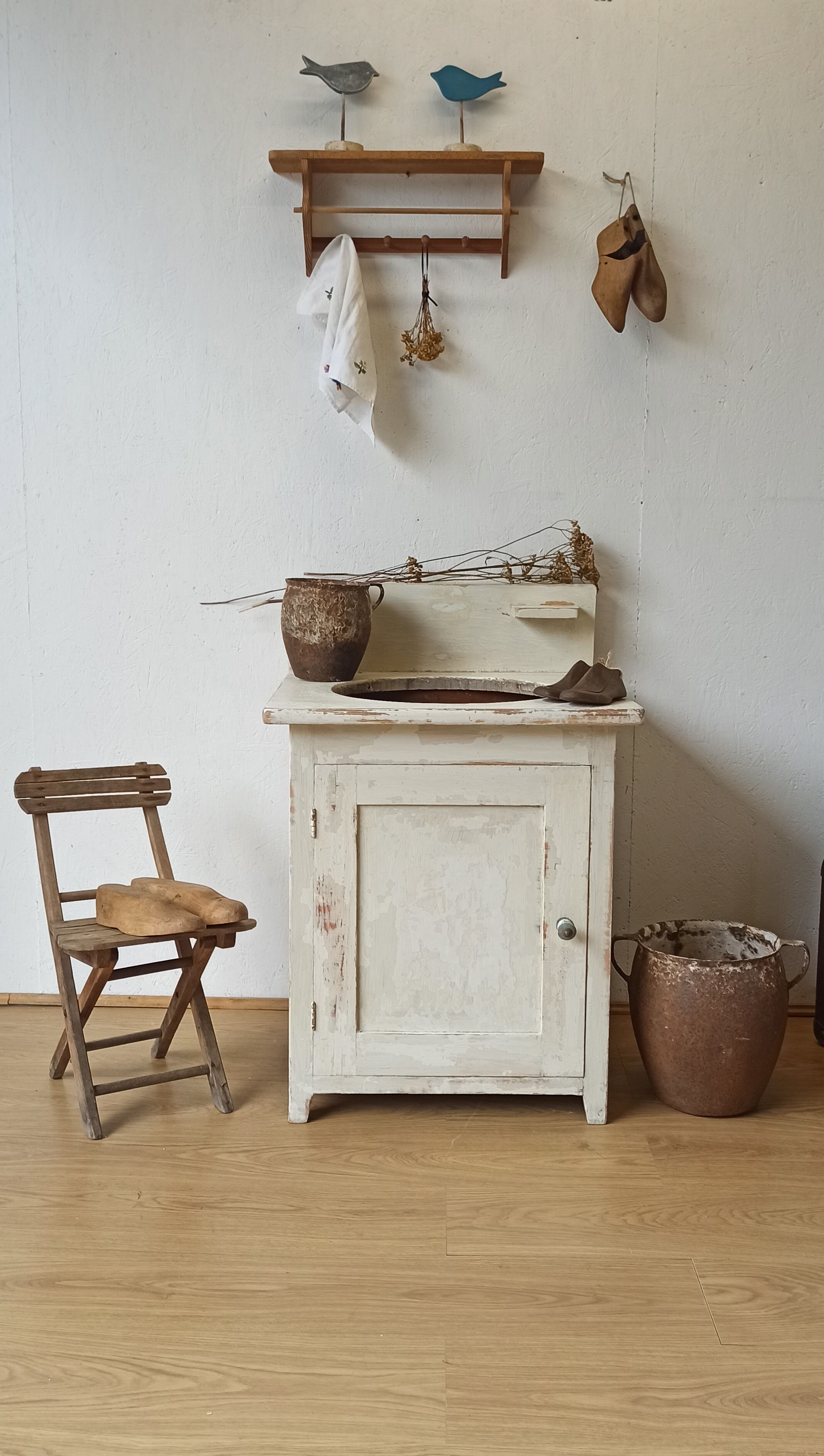 Old Wooden Wash Basin 50s.