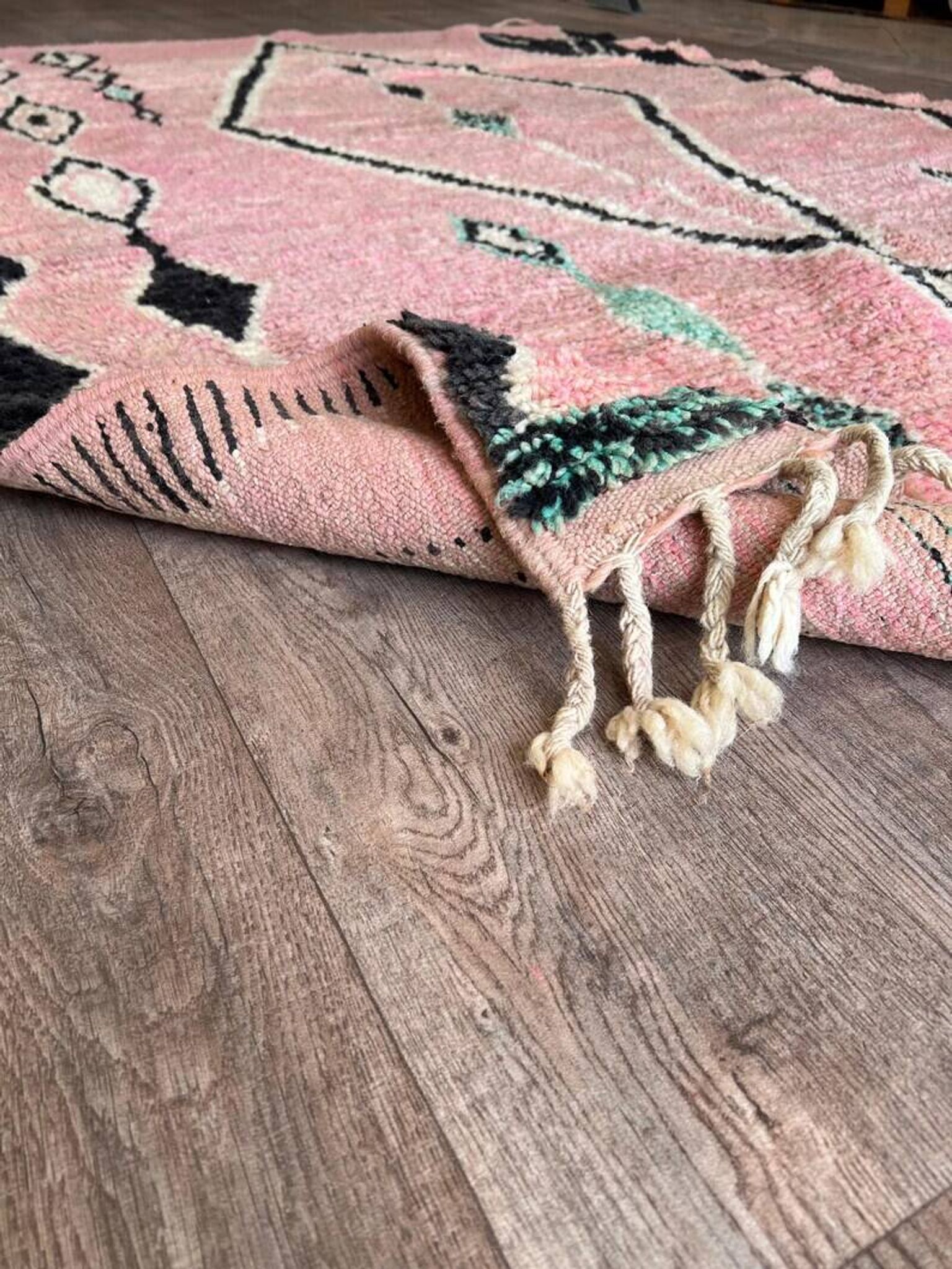 Azilal woven wool rug 200cmx300cm