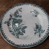 Set of 7 flat plates Sté Amandinoise St Amand, model Margot