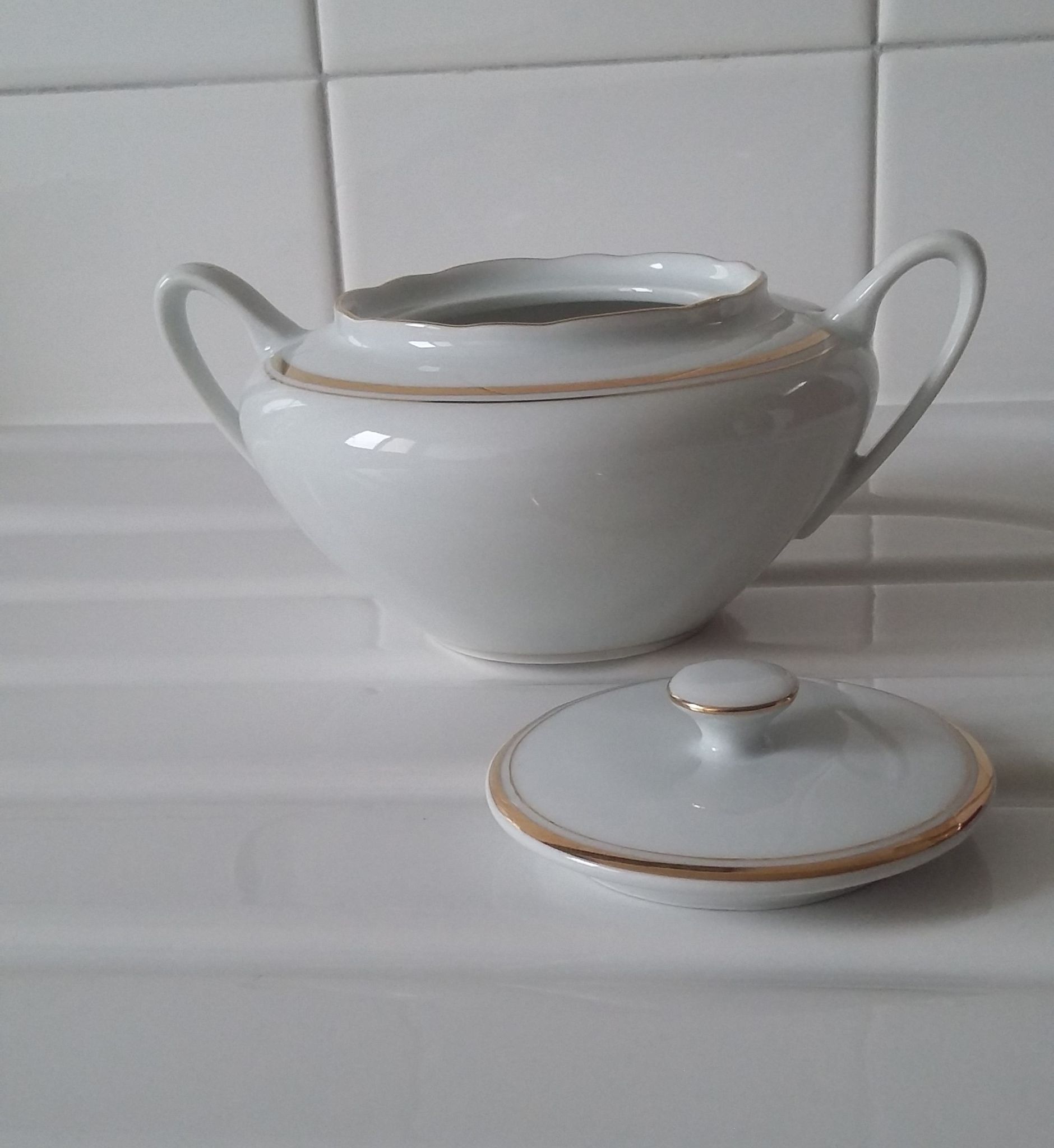 Sucrier en porcelaine tchèque