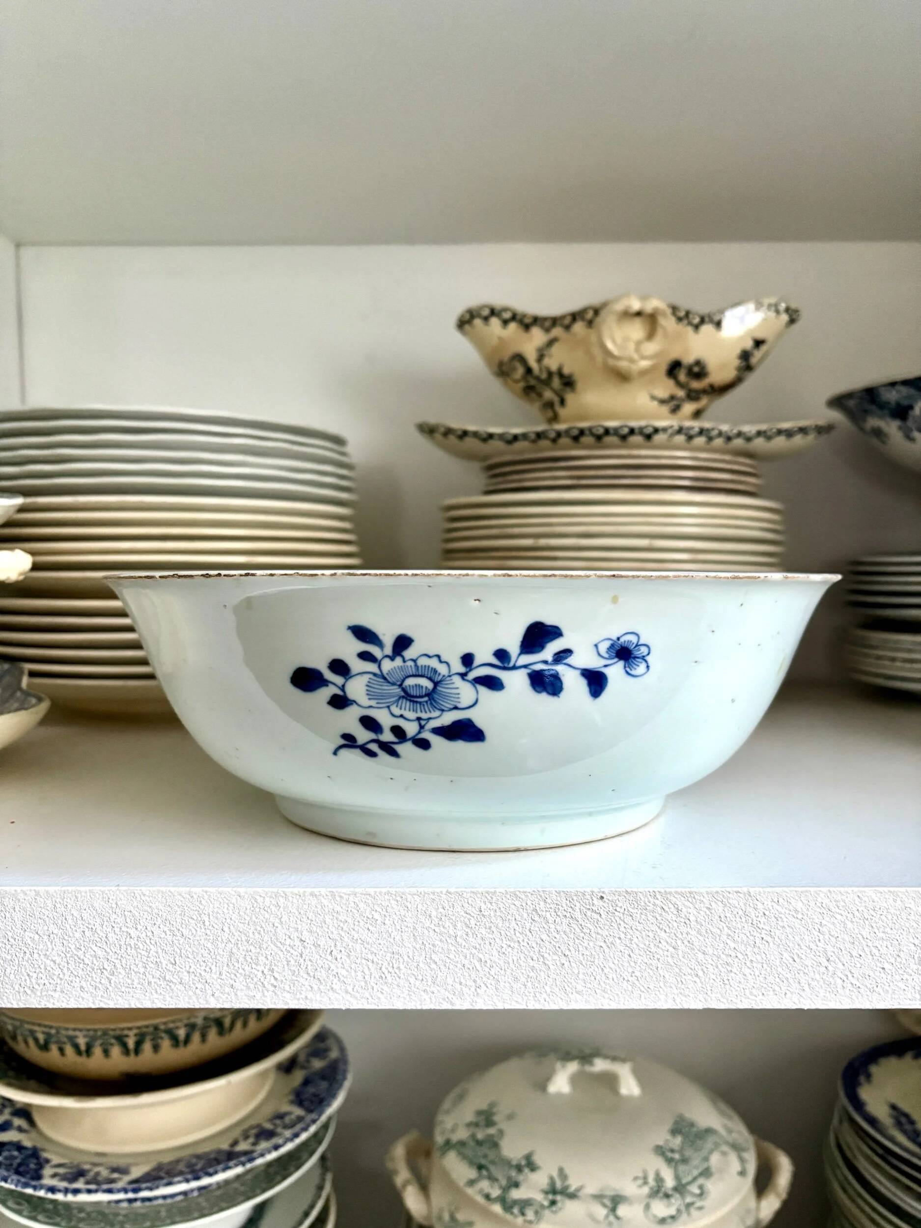 Blue porcelain East India Company salad bowl
