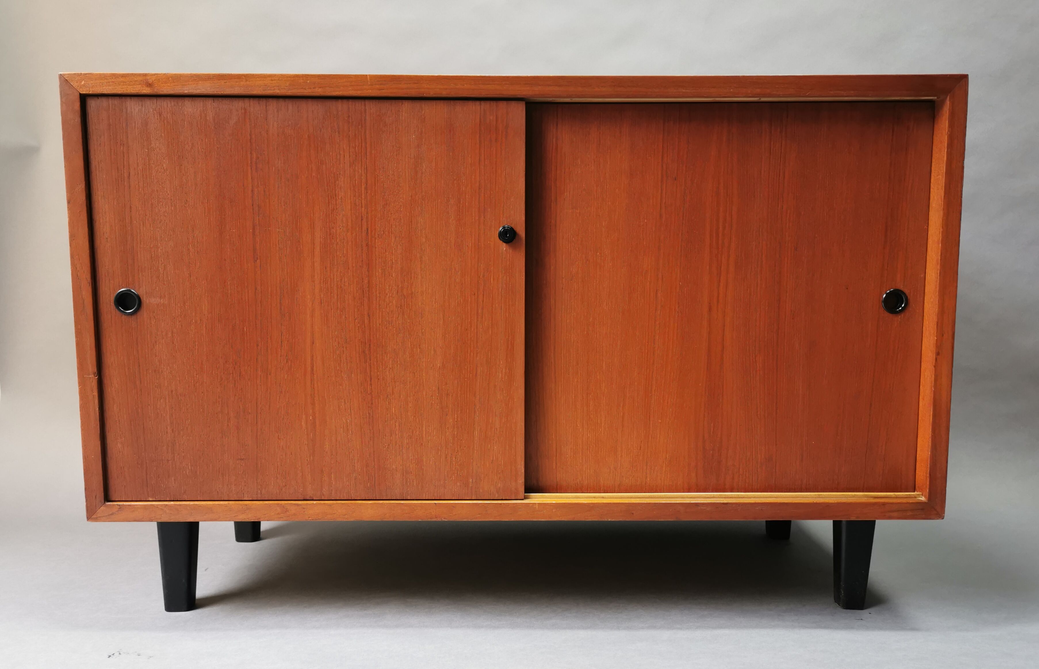 Teak sideboard 60