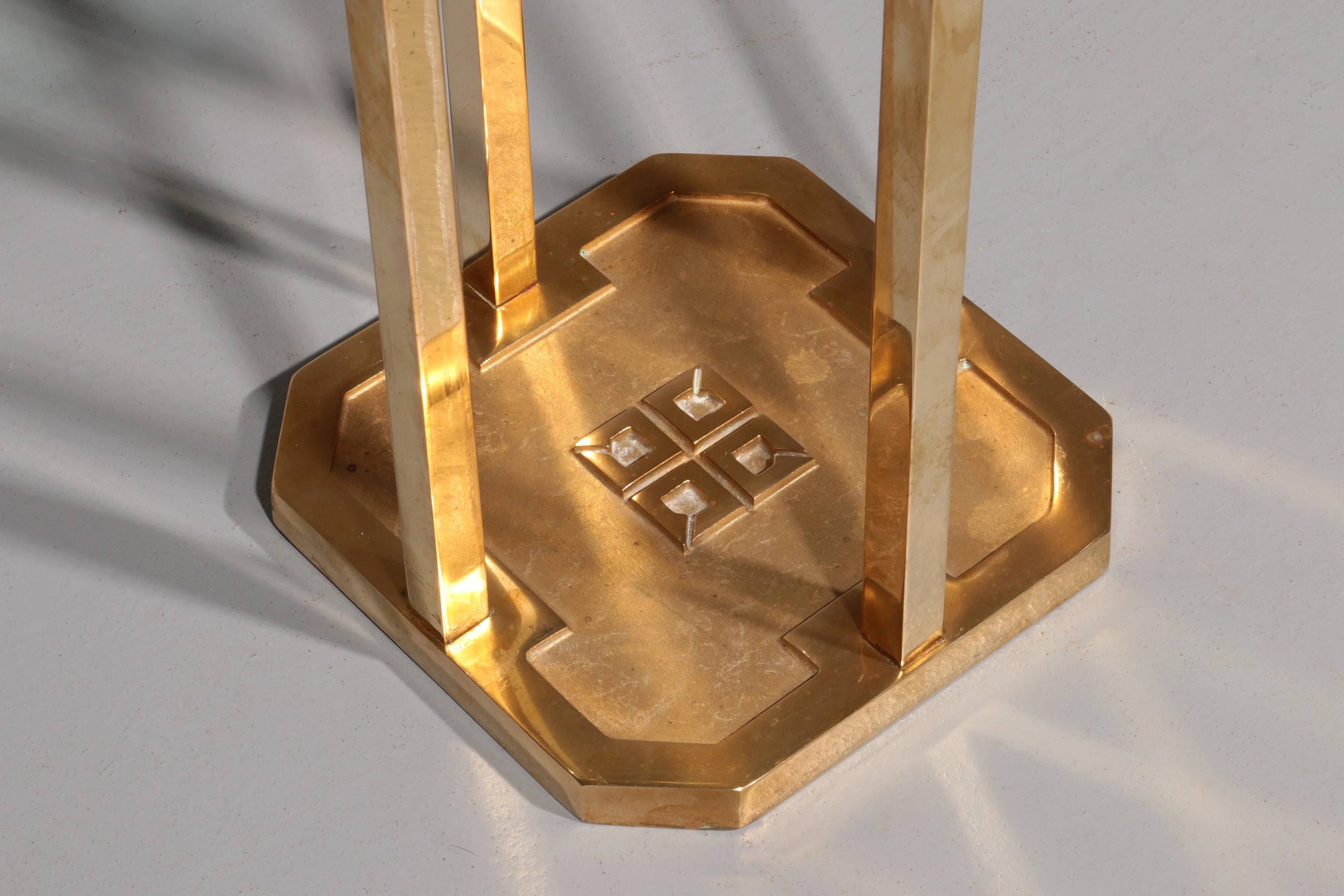 Peter Ghyczy T18 side tables, 1970s design polished brass (40x40x52)