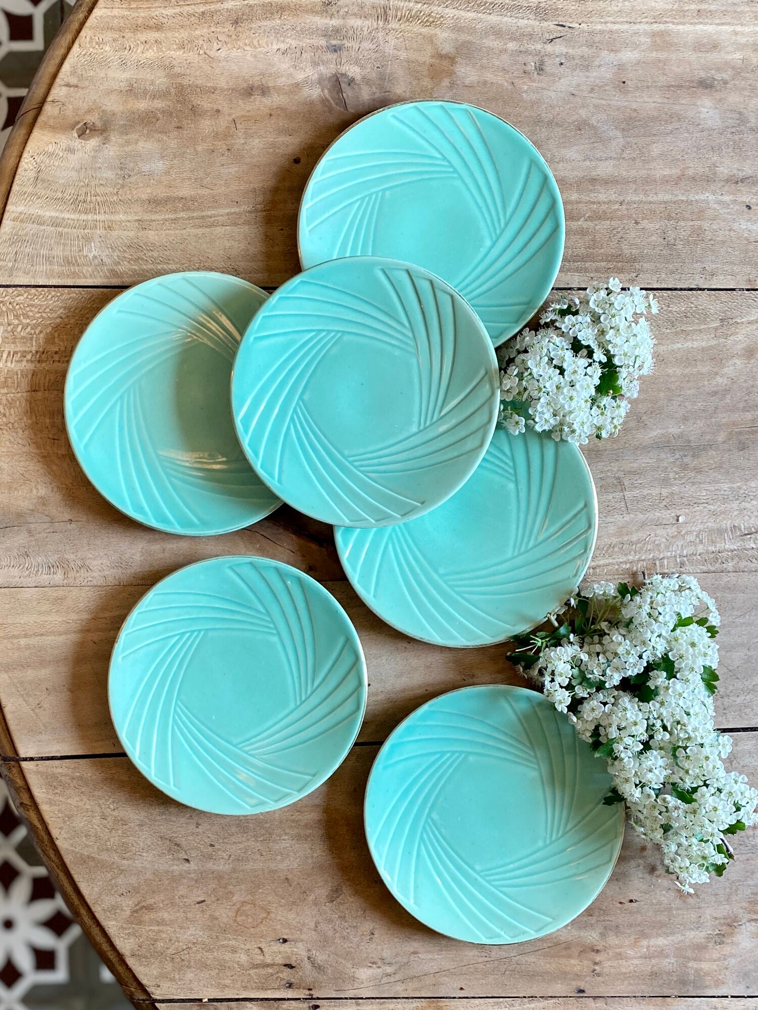 Set of 6 vintage art deco mint and gold desseet plates