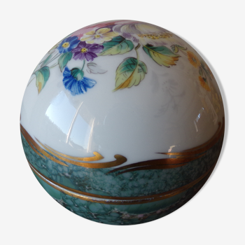 Boîte en porcelaine de Limoges forme boule