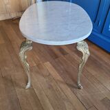 Coffee table in white Carrara marble