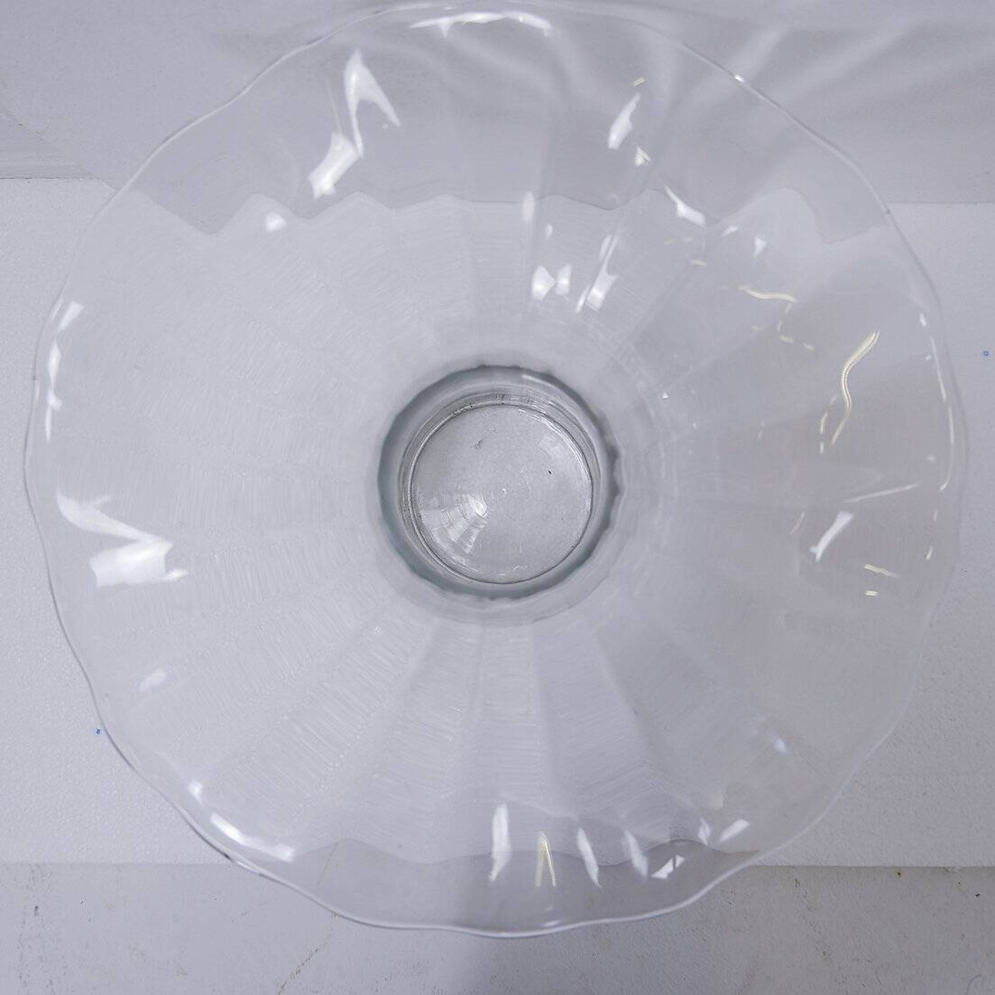 Vase en verre transparent attribué à Peill & Putzler - Vers 1970