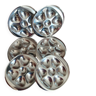 Set of 6 metal oyster plates