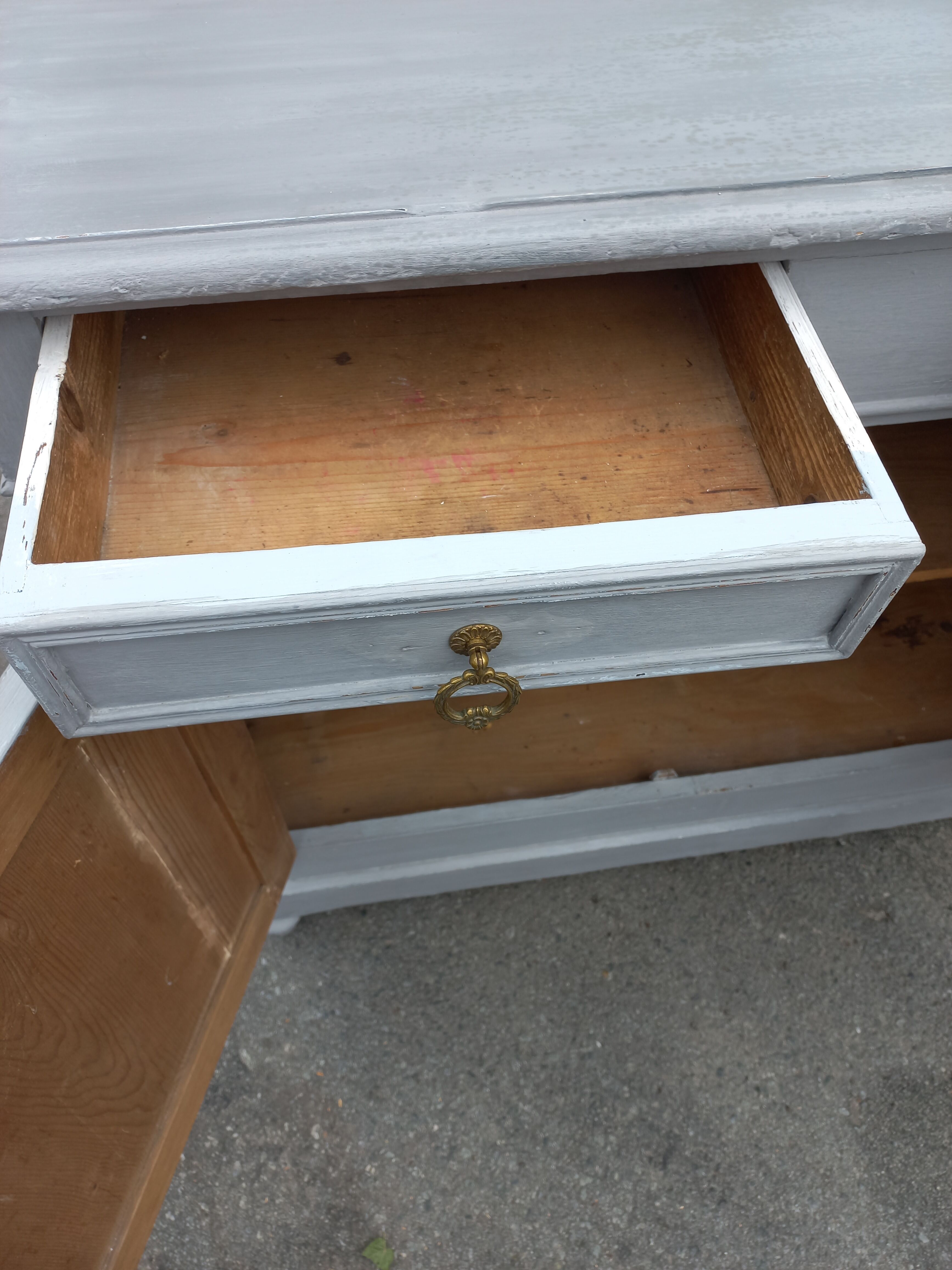 Parisian buffet old gray patina 2 doors 2 drawers