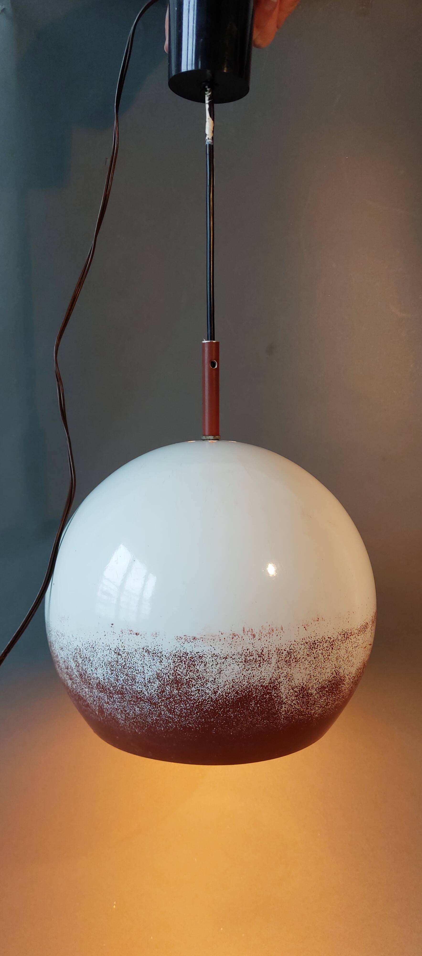 Raak pendant lamp 1960/70 in white and red metal.
