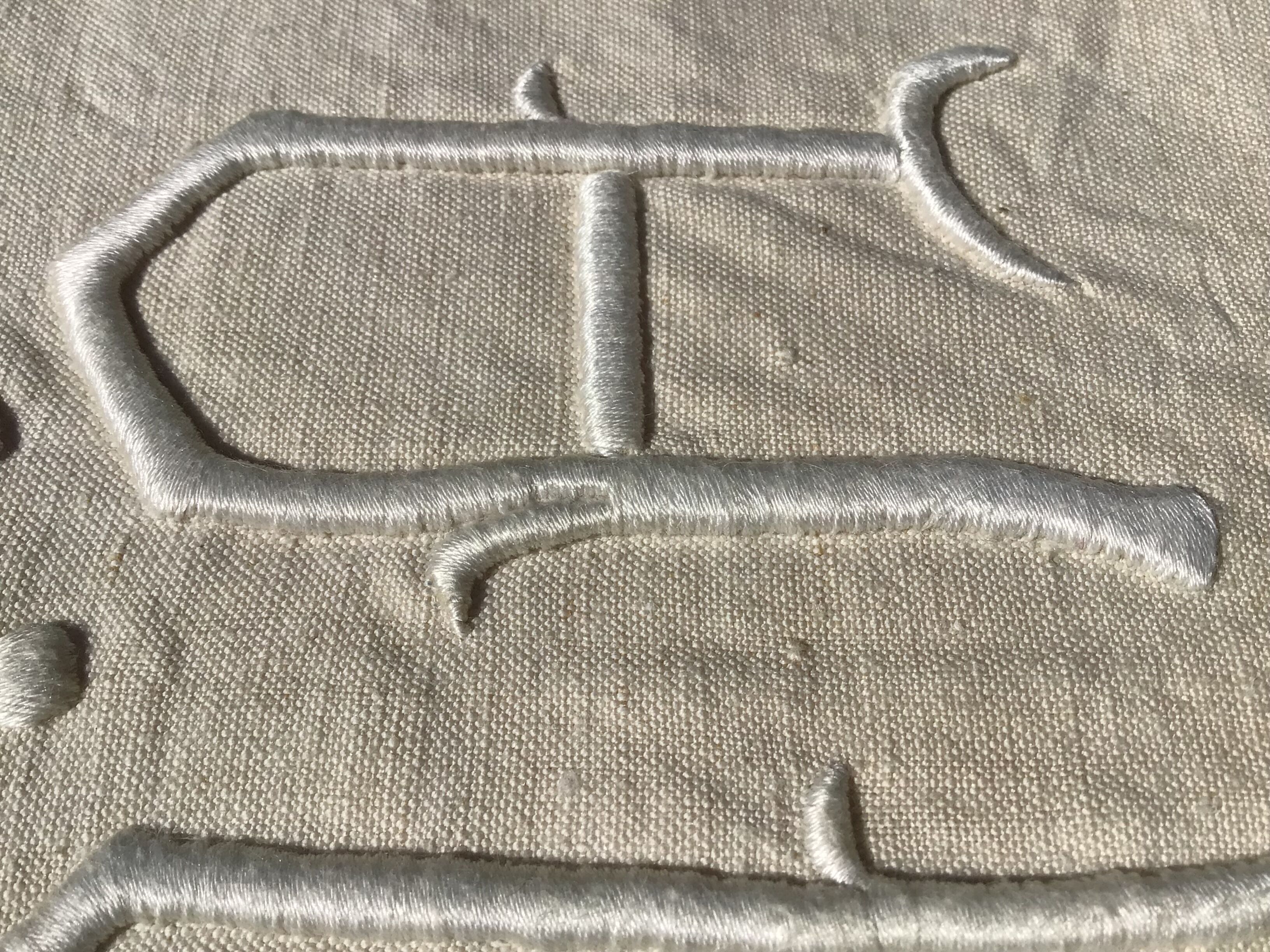 New embroidered sheet MA mestizo cream day scale 8points