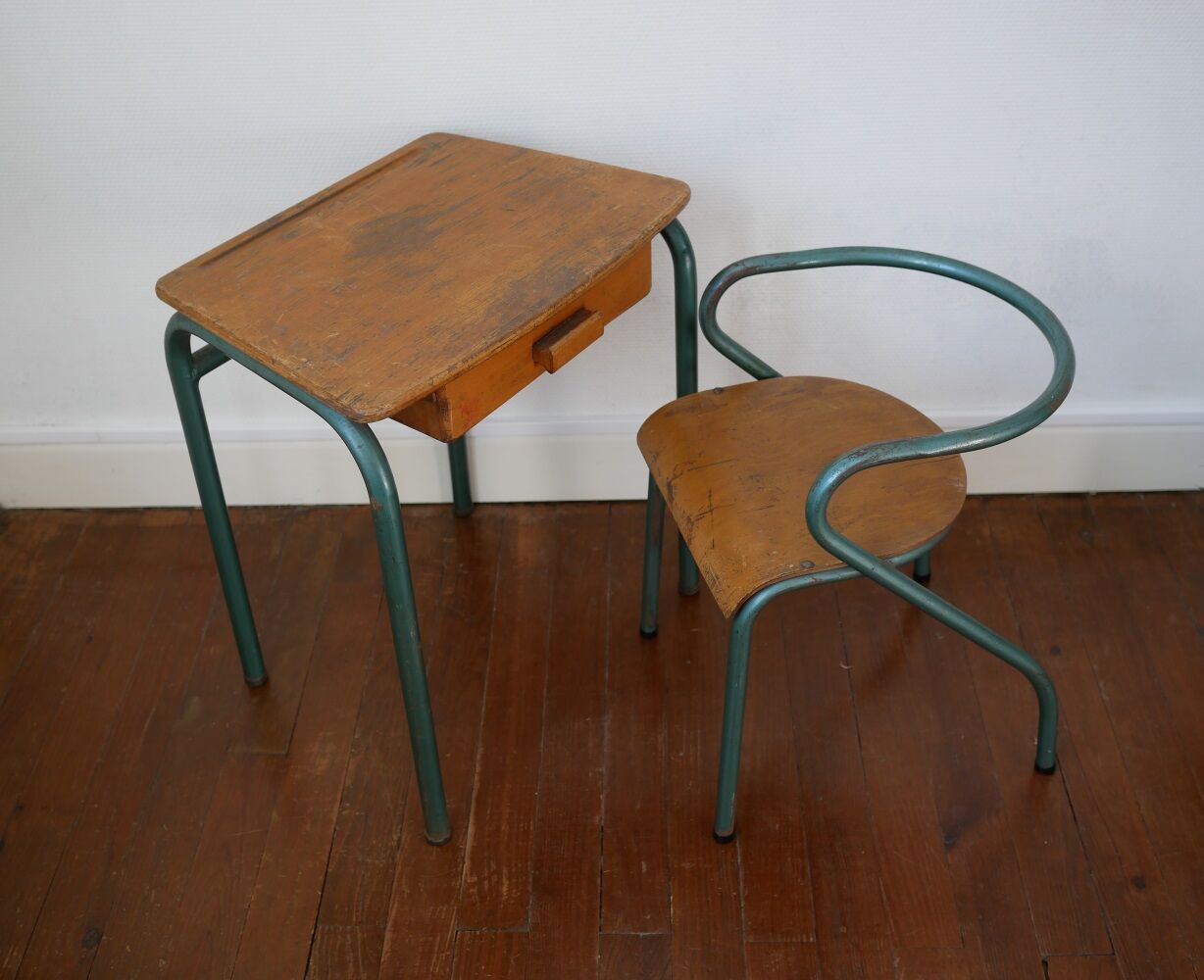 Bureau et chaise enfant Mullca 300 - Jacques Hitier