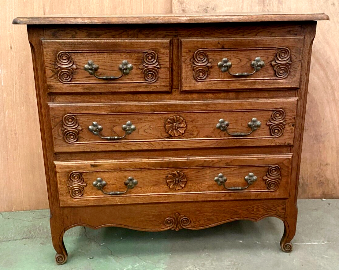 Neo rustic chest of drawers Louis XV XX century