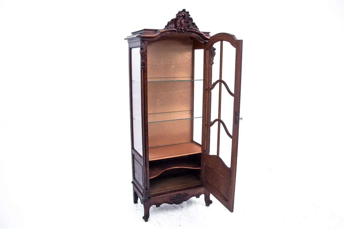 Oak display cabinet, France, around 1900. Antique.
