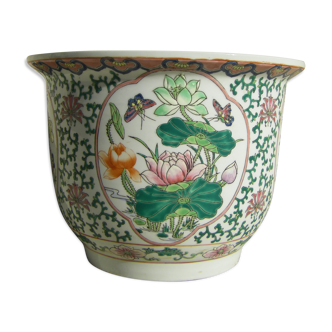 Chinese porcelain pot cover