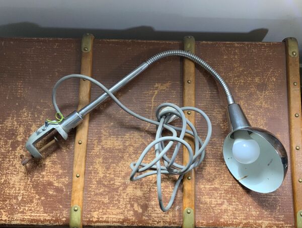 Lampe d’architecte ancienne en métal chromée éclairage induis atelier vintage en état de marche