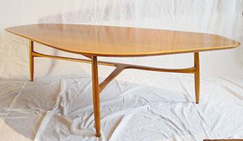 Tripod coffee table 1950