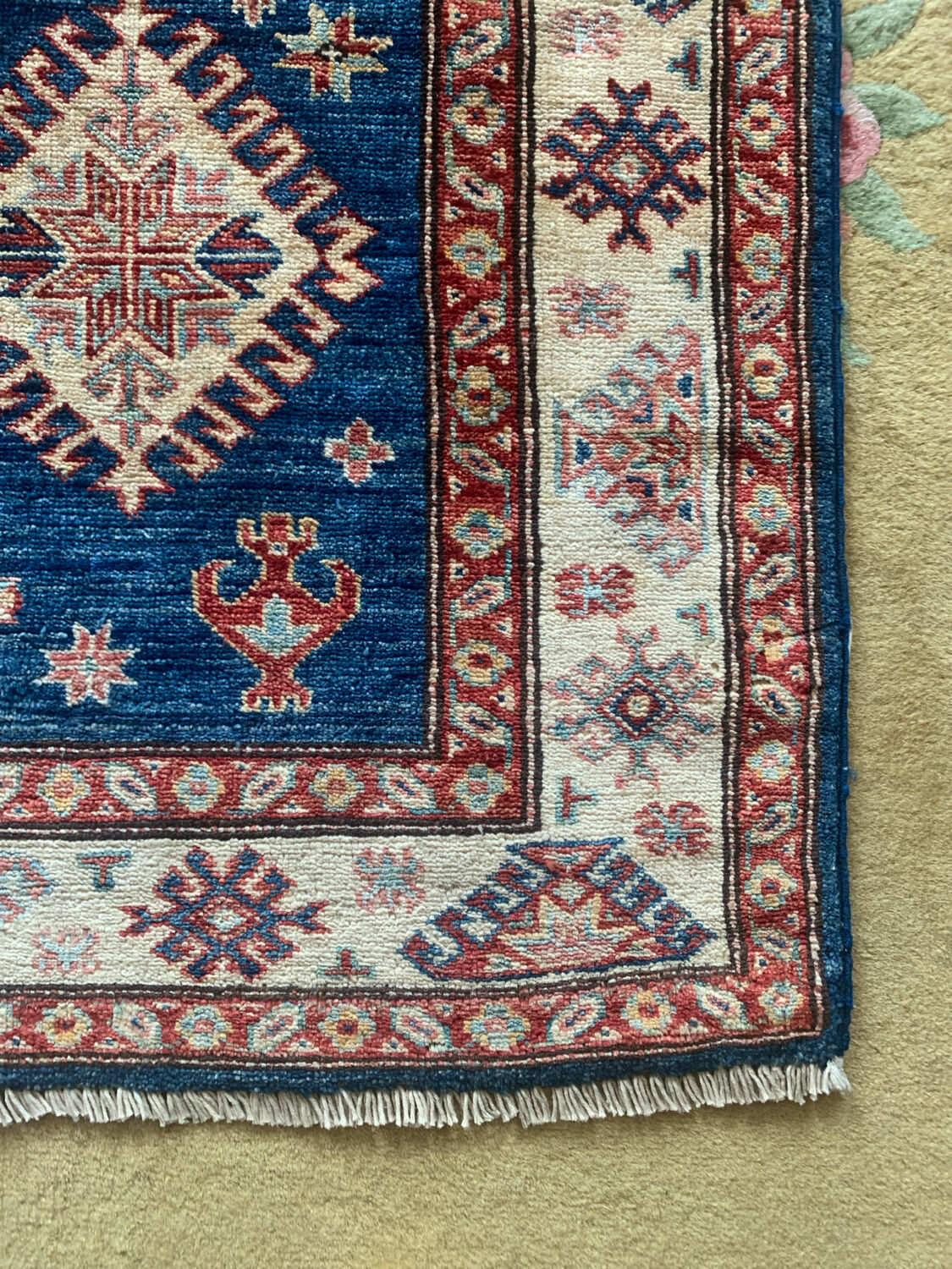 Oriental rug 200 x 120