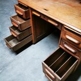 Bureau américain forme cylindrique