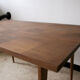 Table à manger en bois vintage