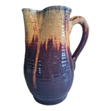 Modernist pitcher in glazed ceramic with pinched beak from Accolay