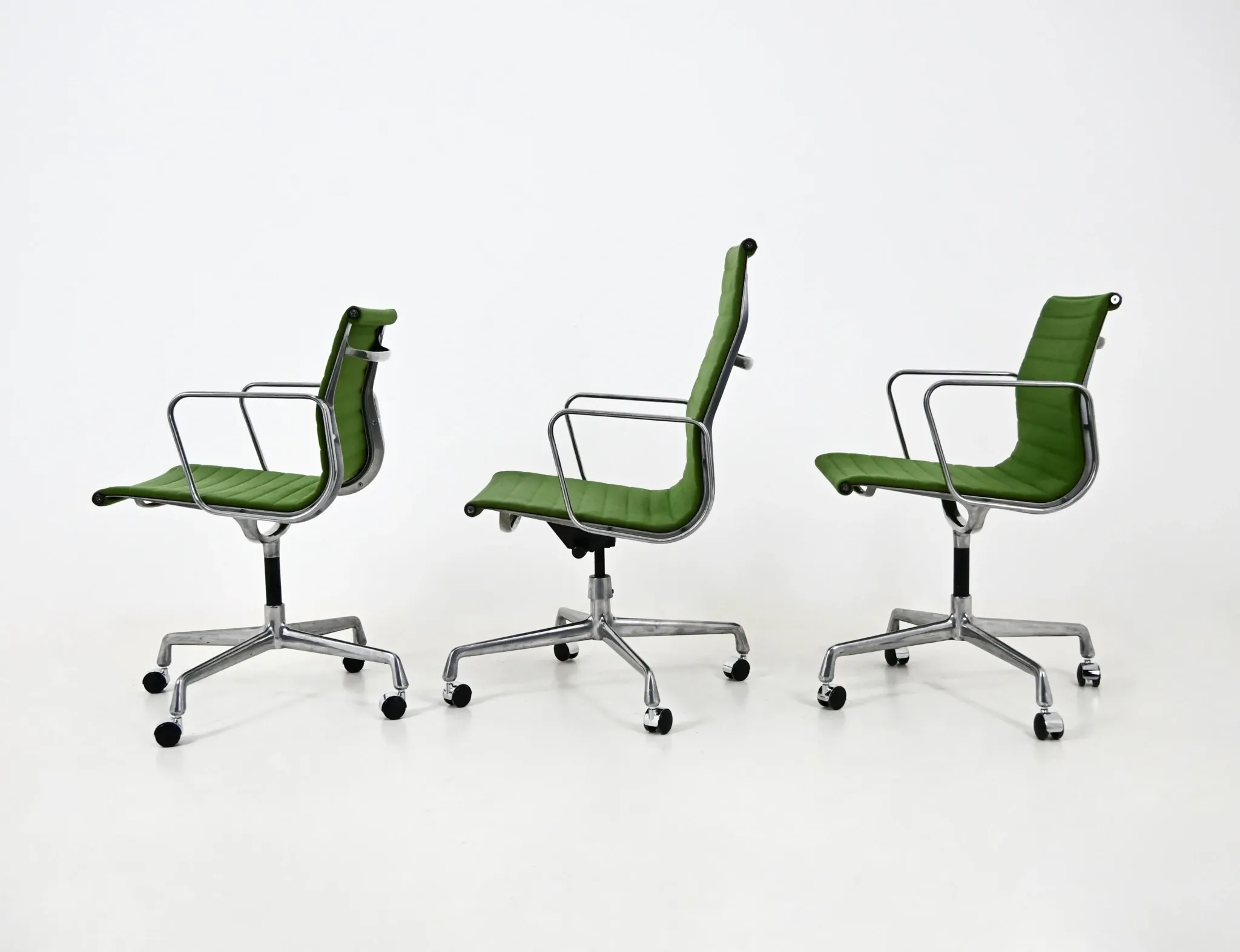 Set of 3 Office Chairs by Charles & Ray Eames for Herman Miller, 1970s