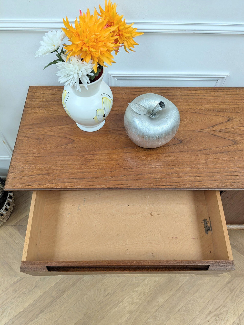 Scandinavian enfilade
