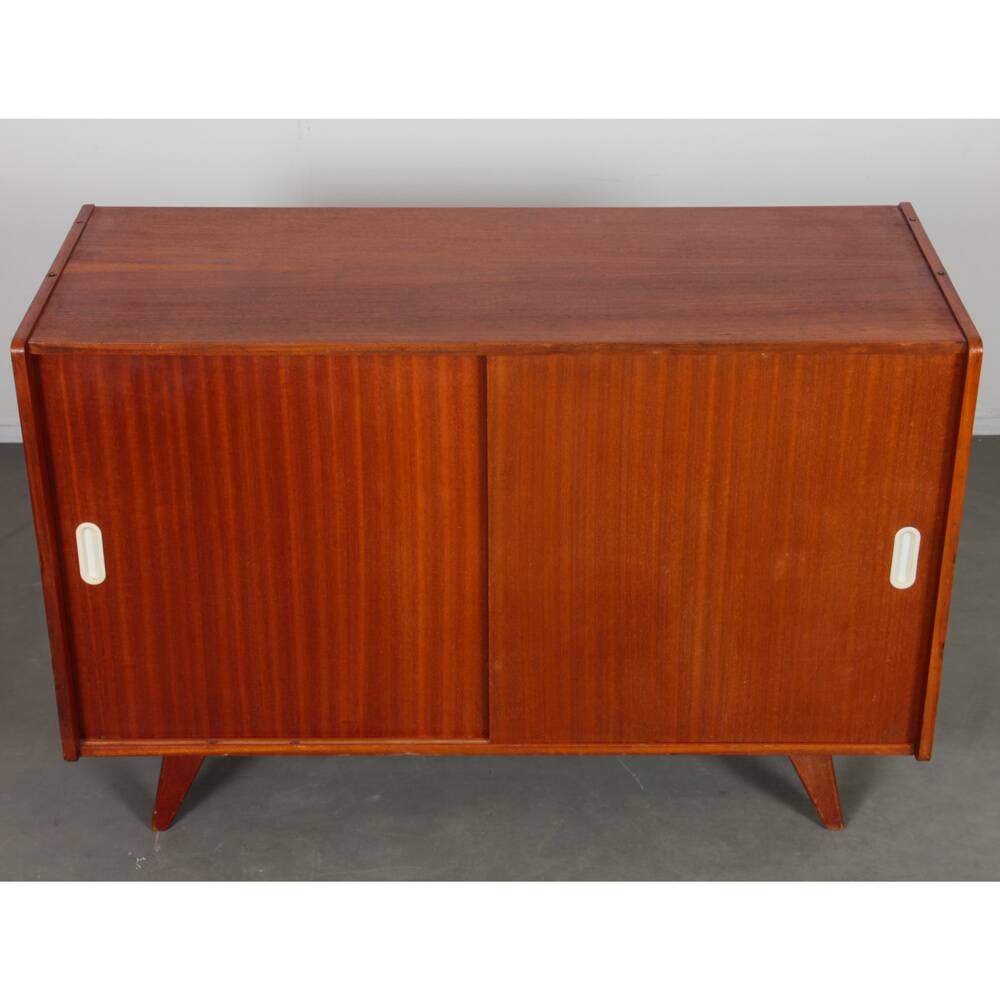 Commode en placage acajou dessinée par Jiri Jiroutek, modèle U-452, 1960